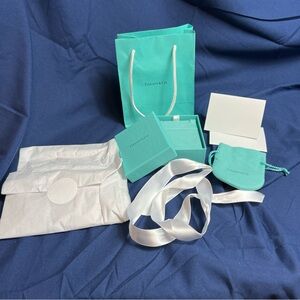 Tiffany & Co. Jewelry Gift Bag Box Pouch Ribbon Tissue Note